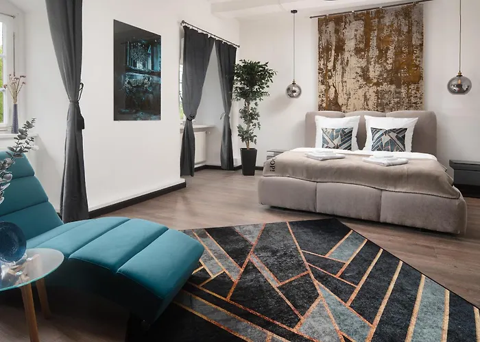 Lejlighed Luxus Wohnen Im Schloss Corvey Fuer 1-6 Gaeste Im Unesco Weltkulturerbe Weserbergland Free W-lan Parken Netflix Fuer Familien Paare Und Geschaeftsreisende Inkl Handtuecher Seife Nintendo Switch Uvm